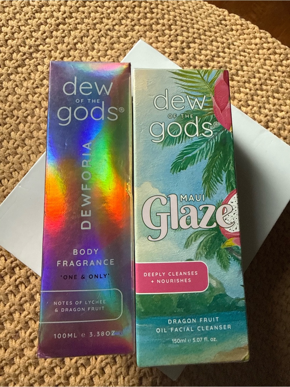 Dew of the Gods Maui Glaze Dragon Fruit Facial Cleanser and Body Mist Bundle